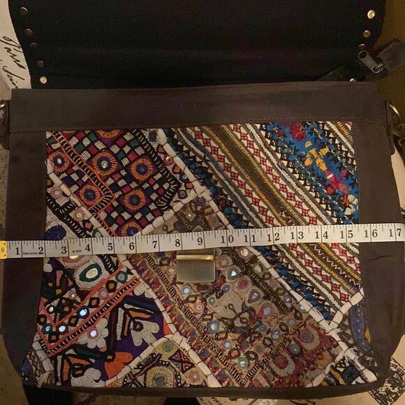 Vintage Large Bohemian Bag with adjustable straps - Picture 12 of 15